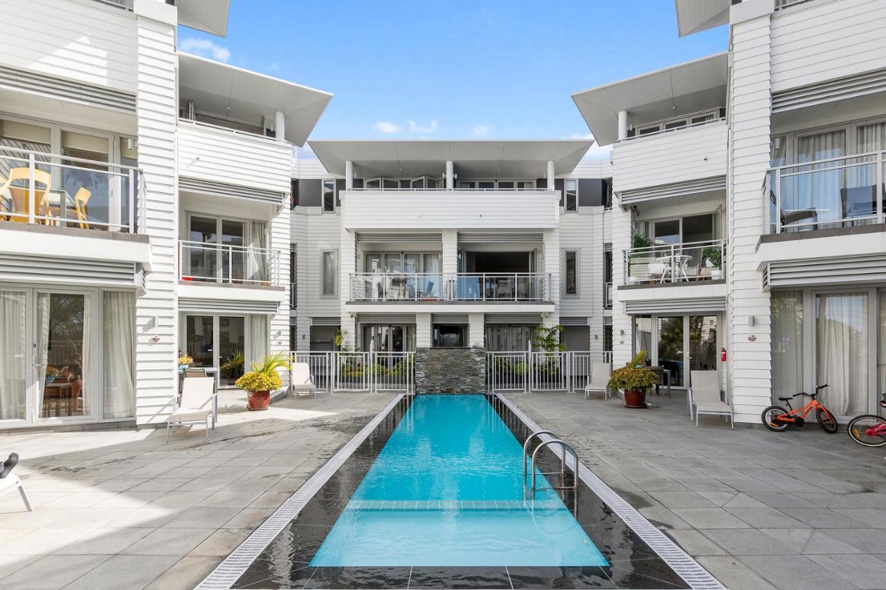 Paihia 2 Bedroom Apartment With Pool ภายนอก รูปภาพ